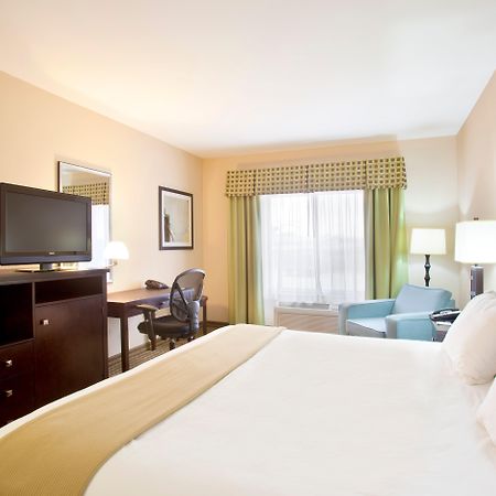 Pike Inn Le Roy - Bloomington Southeast Area Номер фото