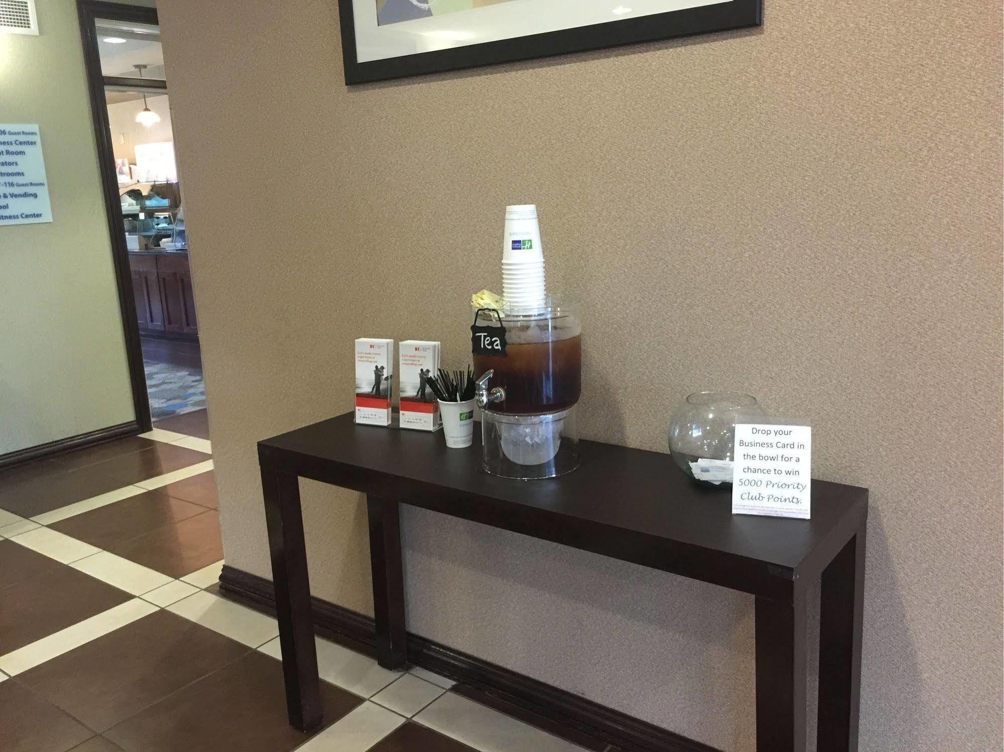 Pike Inn Le Roy - Bloomington Southeast Area Экстерьер фото