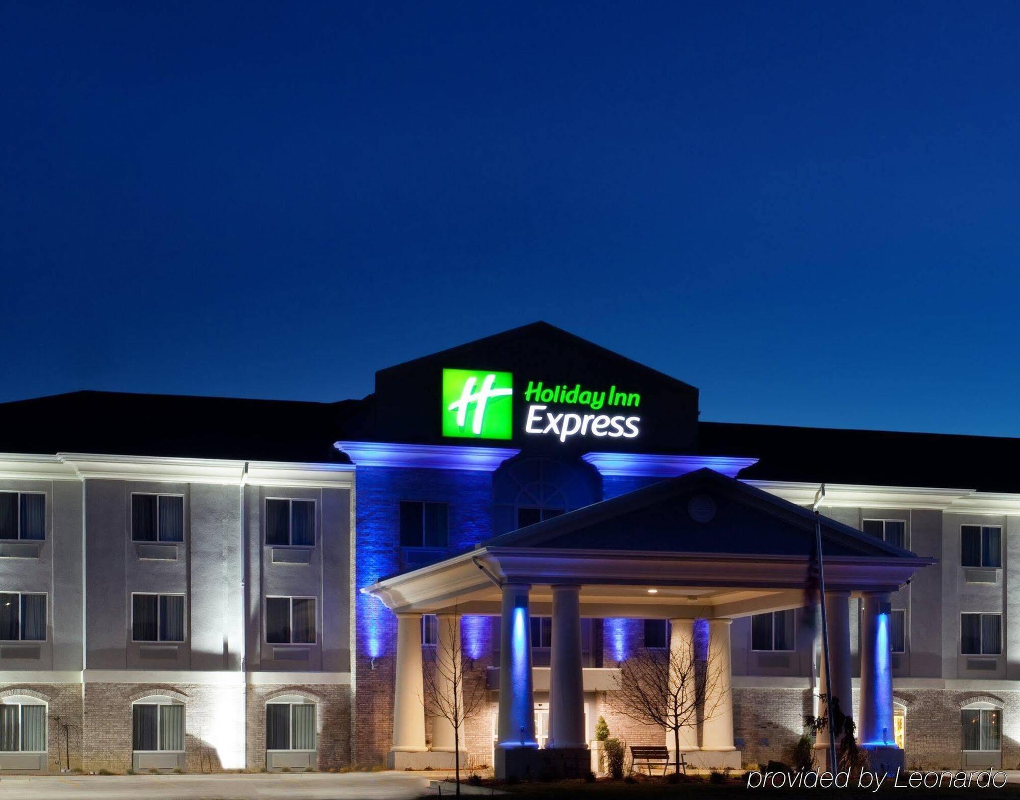 Pike Inn Le Roy - Bloomington Southeast Area Экстерьер фото